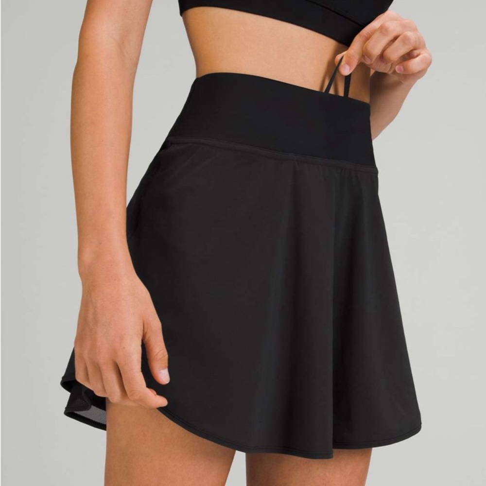 Lululemon Flutter Hem High-Rise Tennis Skirt Black 6